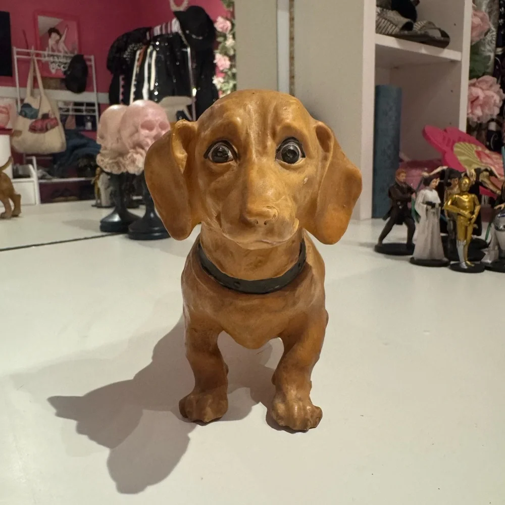 Antique Tan Dachshund Dog Squeaky Toy - Picture 3 of 7